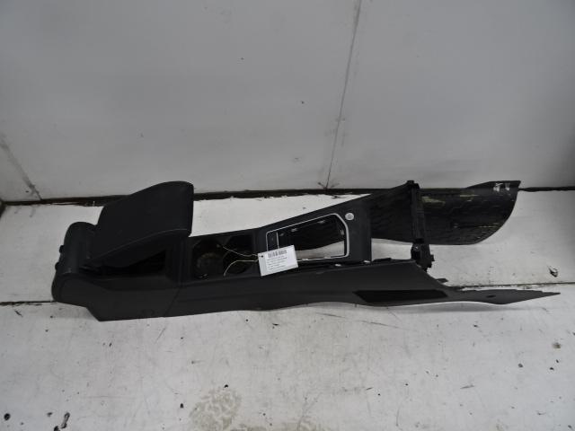 MIDDENCONSOLE Volkswagen Golf VIII (CD1) (01-2019/-), Auto-onderdelen, Interieur en Bekleding, Volkswagen, Gebruikt