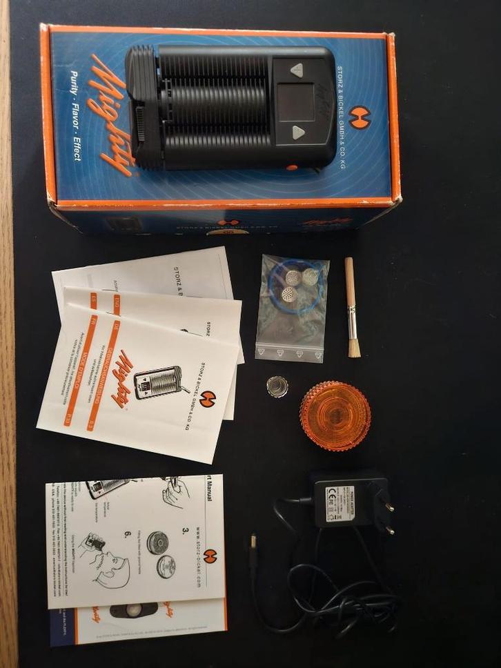 Vaporisateur MIGHTY - Storz & Bickel (boîte et accessoires), Electroménager, Équipement de Soins personnels, Utilisé, Autres types