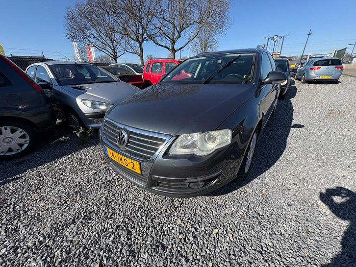 Volkswagen - Variante Passat - 1.8 TFSI Highline - Voiture -, Autos, Volkswagen, Entreprise, Passat, Essence, Euro 4, Break, Occasion