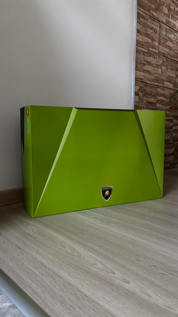 Lego Technic Lamborghini Sian FKP37 - new & sealed, Lego, Compleet, Ophalen of Verzenden, Zo goed als nieuw