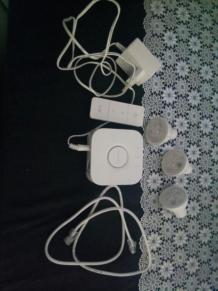 philips hue bridge, Bricolage & Construction, Éclairage de chantier, Comme neuf, Lampe, Moins de 50 watts, Enlèvement