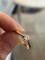 18 karaat gouden diamant ring, Ophalen of Verzenden, 17 tot 18, Met edelsteen, Goud