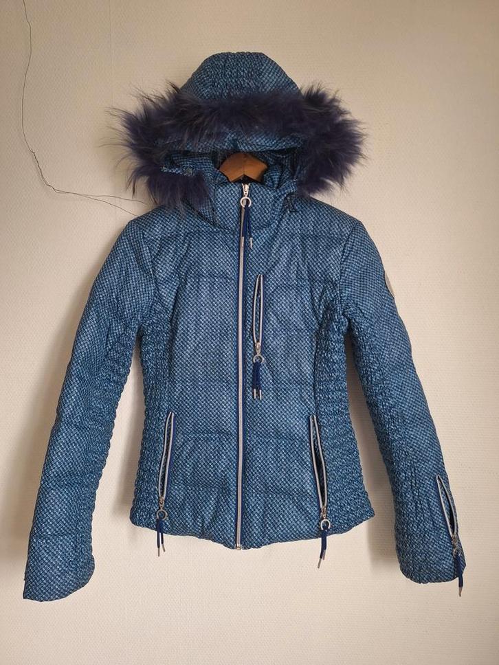 Blauwe jas ( ski jas ), Kleding | Dames, Wintersportkleding, Zo goed als nieuw, Jack, Maat 38/40 (M), Ophalen of Verzenden