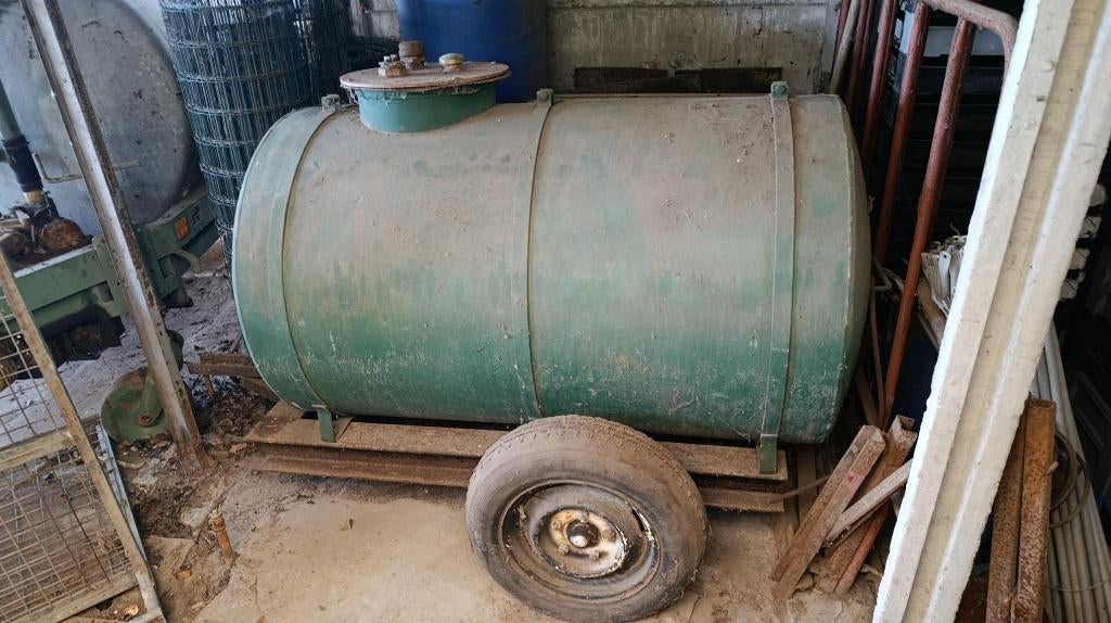 water kar waterton galvanise op wielen voor tractor 1000L, Bricolage & Construction, Chariots de transport, Utilisé, Chariot de transport