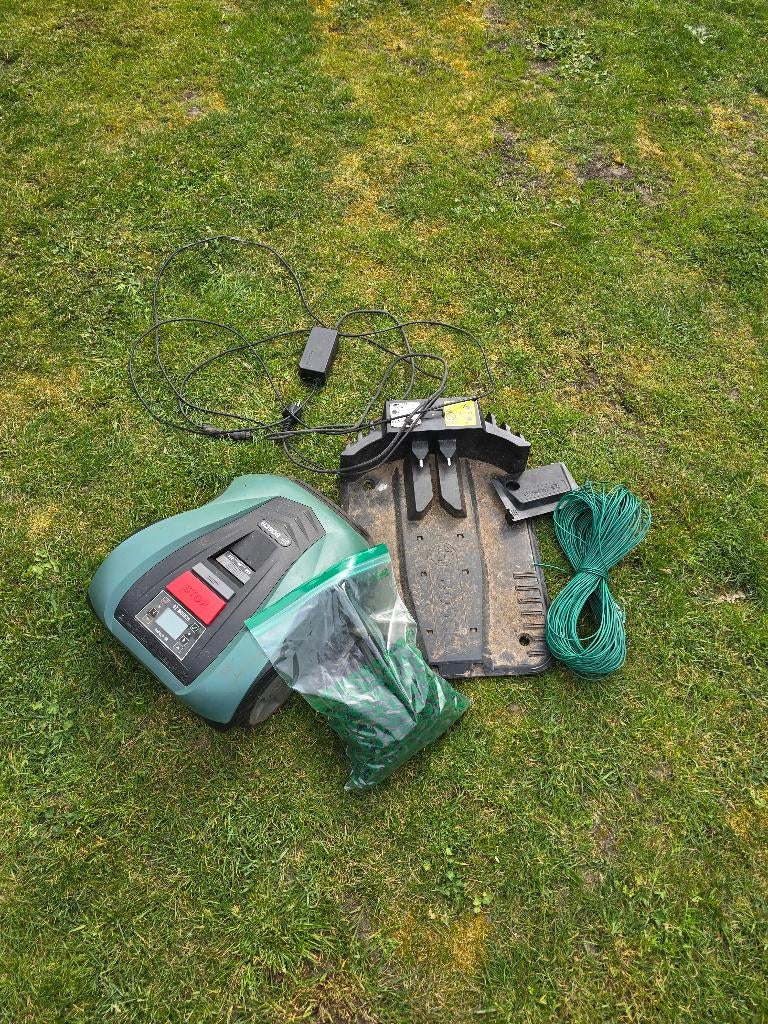 Robotgrasmaaier. Laadtoestel defect!, Tuin en Terras, Ophalen, Gebruikt, BOSCH