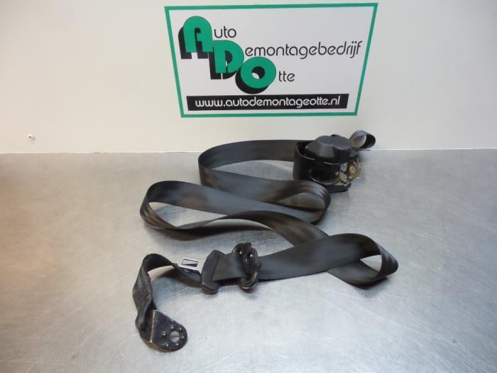 Veiligheidsgordel links-achter van een Volkswagen Polo (Polo, Auto-onderdelen, Interieur en Bekleding, Volkswagen, Gebruikt, 3 maanden garantie