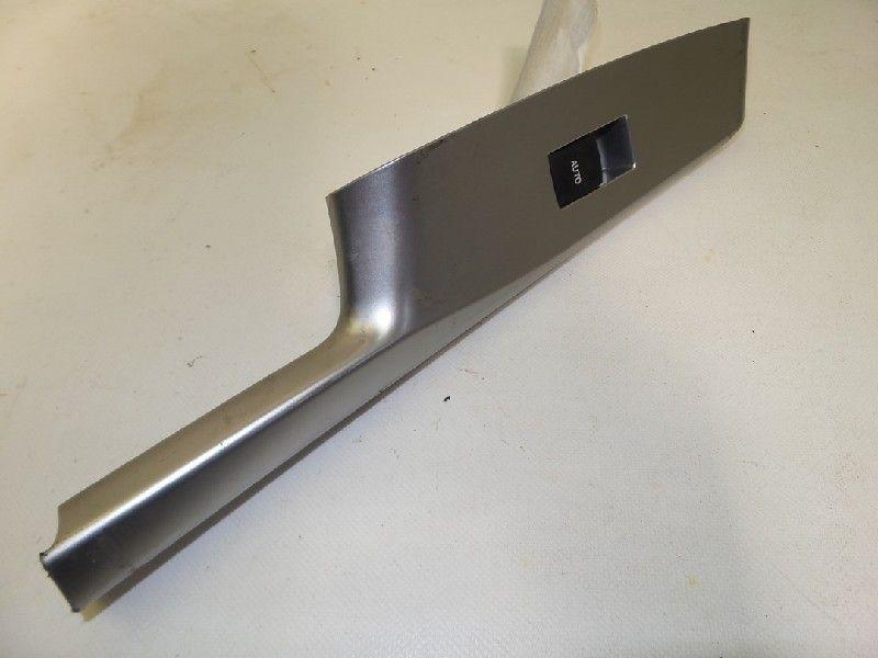 RAAMSCHAKELAAR Toyota Prius Plus (ZVW4) (|7427247070|), Gebruikt, Toyota