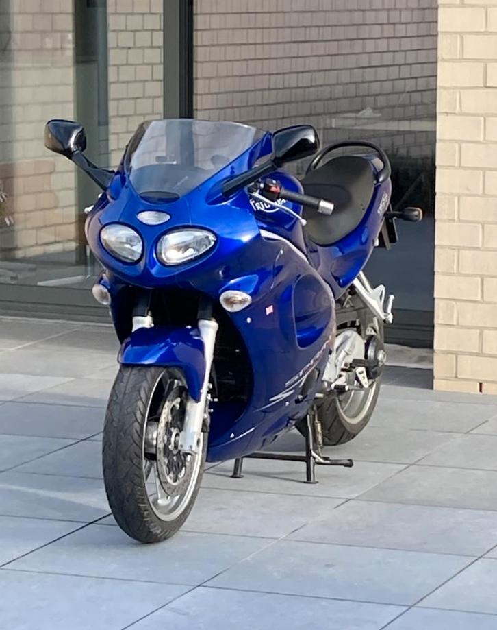 Triumph Sprint 955i, Motos, Motos | Triumph, Particulier, Sport, plus de 35 kW, 3 cylindres, ABS, Enlèvement