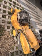 Grasmaaier Tiga met Briggs & Stratton motor, Enlèvement, Utilisé, 50 cm ou plus, Tondeuses à gazon à essence