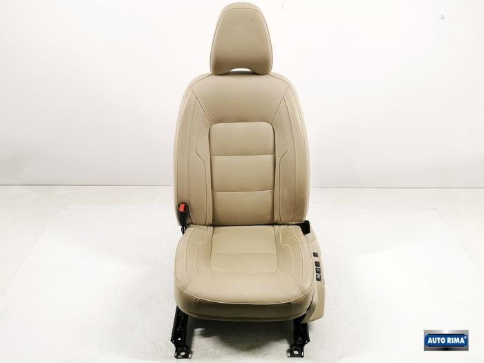 Siège gauche d'un Volvo V70, -, 3 mois de garantie, -, -