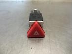 Commutateur éclairage d'urgence d'un Volkswagen Golf (Golf, Autos : Pièces & Accessoires, -, 3 mois de garantie, Utilisé, -
