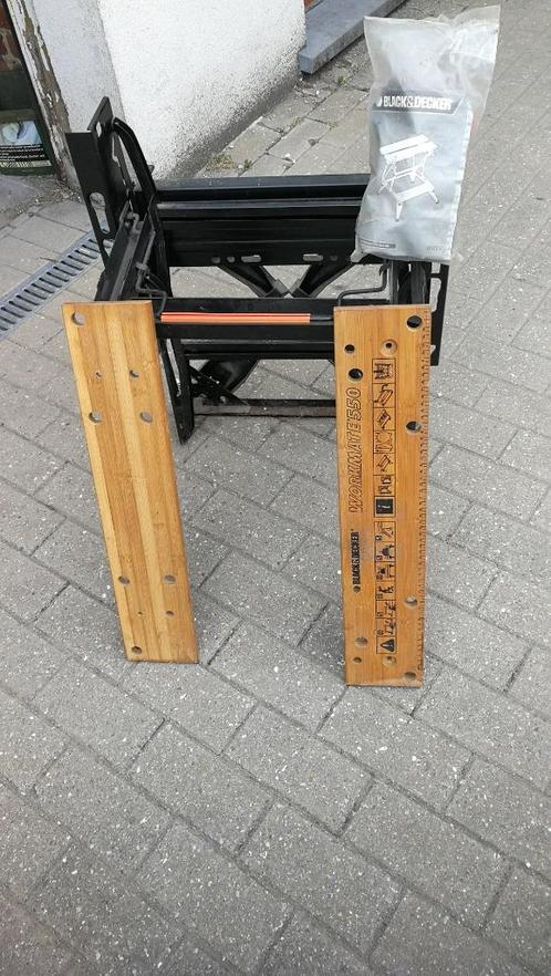 Black & Decker Workmate 550, Doe-het-zelf en Bouw, Werkbanken, Zo goed als nieuw, Minder dan 70 cm, Bankschroef, Inklapbaar, Ophalen