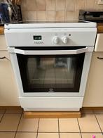 Kookfornuis inductie  + oven Indesit, Elektronische apparatuur, Fornuizen, 4 kookzones, Vrijstaand, Inductie, Gebruikt