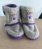 Pantoffels "anderlecht" maat 33-34, Enfants & Bébés, Vêtements enfant | Chaussures & Chaussettes, Enlèvement ou Envoi, Comme neuf