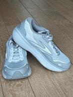 Lichtgrijze Brooks Ghost max loopschoenen mt 38,5 / US 7.5, Sport en Fitness, Loopsport en Atletiek, Overige merken, Hardloopschoenen