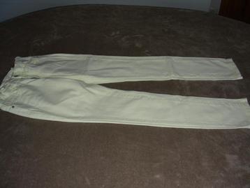 Lichtgele lange broek (meisje), CKS, maat 128, 8 jaar