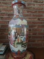 2x chinese vaas, Antiek en Kunst, Antiek | Vazen, Ophalen of Verzenden