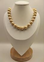 Vintage Christian Dior parel ketting, Ophalen of Verzenden, Gebruikt, Beige, Verstelbaar