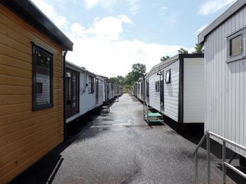 Diverse chalets met retro interieur tot 6 pers voorradig beschikbaar voor biedingen