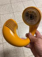 Toot-a-Loop panasonic yellow AM-transistor wrist-radio R-72, Audio, Tv en Foto, Vintage Televisies, Ophalen, Zo goed als nieuw