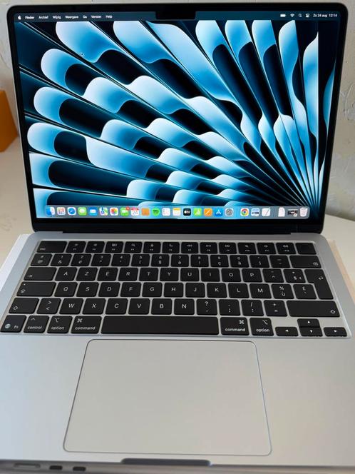 Apple Macbook air 13 inch - sky blue - 512GB, Computers en Software, Apple Macbooks, Zo goed als nieuw, MacBook, 13 inch, 512 GB