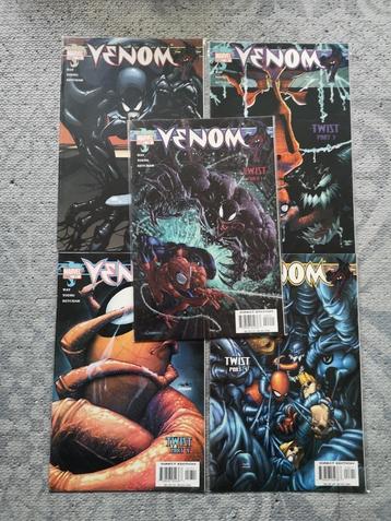 Venom (vol.1) #14-18 - Twist (with Spider-Man) Skottie Young, Série complète ou Série, Enlèvement ou Envoi, Neuf