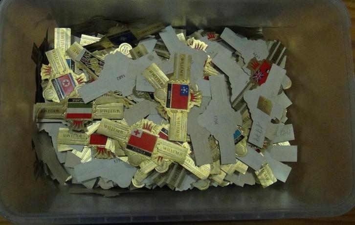 Sigarenbanden Willem 2, wapenschilden losse, Verzamelen, Rookartikelen, Aanstekers en Luciferdoosjes, Nieuw, Sigarenbandjes, Ophalen of Verzenden