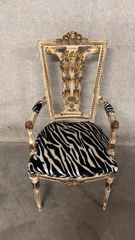 4x Barok Stoelen – 2 met Armleuningen, 2 zonder –Uniek Desin, Antiek en Kunst, Antiek | Meubels | Stoelen en Sofa's, Ophalen