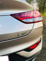 Hyundai i30 Fastback V8a Shine - FULL OPTION, Auto's, Voorwielaandrijving, 1353 cc, USB, Beige