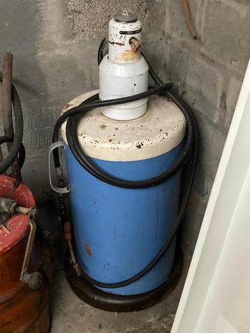 VET pomp beschikbaar voor biedingen