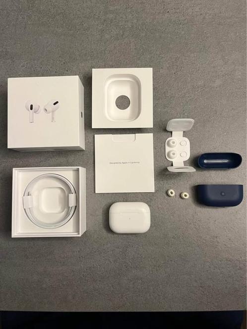 Apple AirPods Pro, Telecommunicatie, Mobiele telefoons | Oordopjes, Gebruikt, Bluetooth, Ophalen