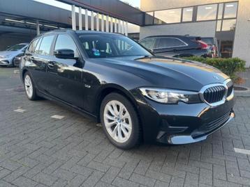 Bmw 320e Touring 204pk Led/Camera 2022 beschikbaar voor biedingen