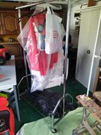 KLEDING KAPSTOK gelijk in winkel, Ophalen, Zo goed als nieuw