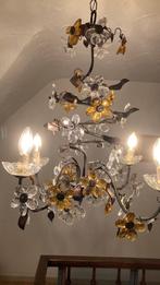 Luchter met Venetiaans glas.   Wit en lichtbruin glas, Ophalen, Gebruikt, Glas