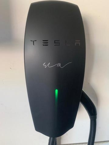Nieuwe Tesla Wall Connector Matt Black Signature Series 22Kw beschikbaar voor biedingen