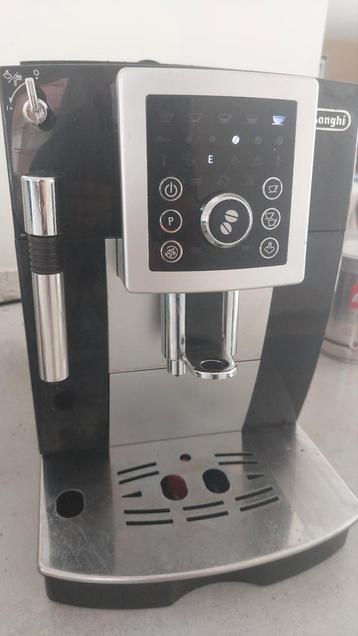 Machine à café entièrement automatique De Longhi