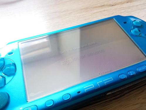PSP 3000 + 8 jeux, Games en Spelcomputers, Spelcomputers | Sony PSP, Zo goed als nieuw, PSP, Blauw, Met games, Ophalen of Verzenden