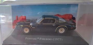 PONTIAC FIRERBIRD 1977 ZO ALS IN FILM MET DE BADIT NIEUW  beschikbaar voor biedingen