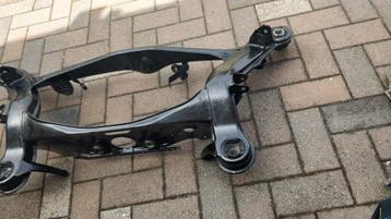 Mercedes W124 subframe châssis pont beschikbaar voor biedingen