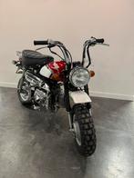 Originele Honda monkey z50 j2 CBX, Fietsen en Brommers, 4 versnellingen, 49 cc, Ophalen of Verzenden, Klasse B (45 km/u)