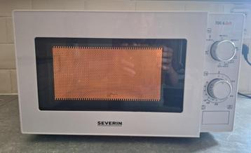 Severin magnetron met grillfunctie beschikbaar voor biedingen