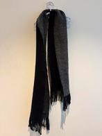 Sjaal vrouwen 1m70, Vêtements | Femmes, Bonnets, Écharpes & Gants, Enlèvement ou Envoi, Comme neuf, Écharpe