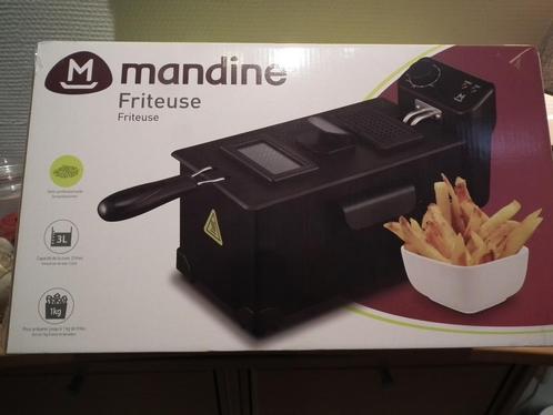 MANDINE 3 L. 2200W semi-professionele friteuse. (nieuw), Elektronische apparatuur, Frituurpannen, Nieuw, 2 tot 3 liter, Uitneembare binnenpan