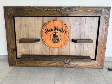 Wandbord Jack Daniels met leggers beschikbaar voor biedingen