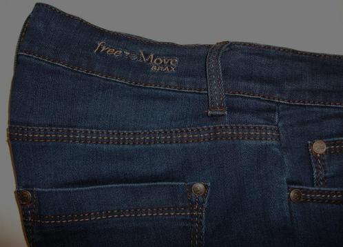 Te koop: Mooie blauwe jeans van "Brax, Shakira Free Move"42, Kleding | Dames, Spijkerbroeken en Jeans, Gedragen, W33 - W36 (confectie 42/44)