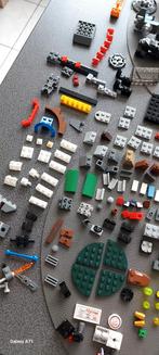 Blokjes lego + wielen, Kinderen en Baby's, Speelgoed | Duplo en Lego, Ophalen of Verzenden, Lego, Zo goed als nieuw