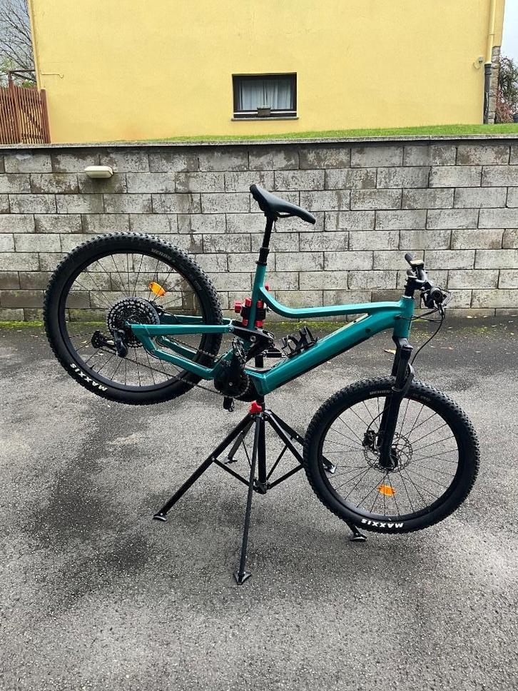 VTT électrique à vendre, Fietsen en Brommers, Elektrische fietsen, Gebruikt, Moustache, 50 km per accu of meer, Ophalen