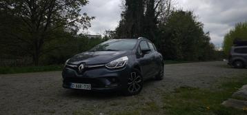 RENAULT CLIOGRAND TOUR 2019 1.0l  107.324 KM  8200 € beschikbaar voor biedingen