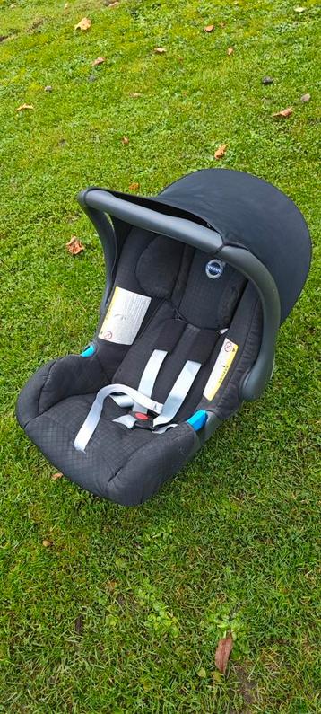 Maxi Cosi + Isofix beschikbaar voor biedingen