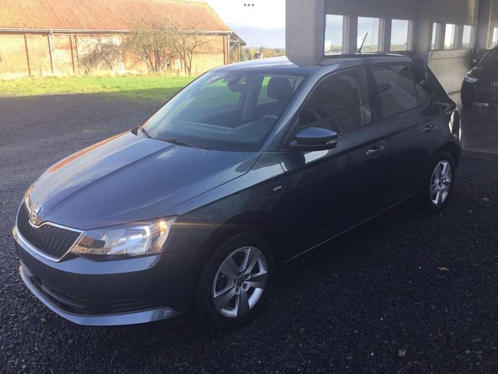 SKODA FABIA 1.0 i 5 deurs PARK ASSIST , BLEUTOOTH, Autos, Skoda, Entreprise, Fabia, ABS, Airbags, Air conditionné, Alarme, Bluetooth